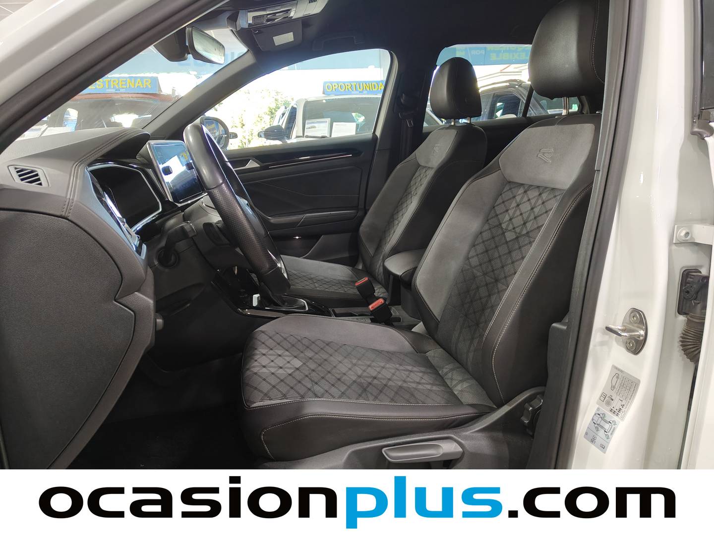 Foto Volkswagen T-Roc Volkswagen T-Roc R-Line 1.5 TSI (150 CV) DSG