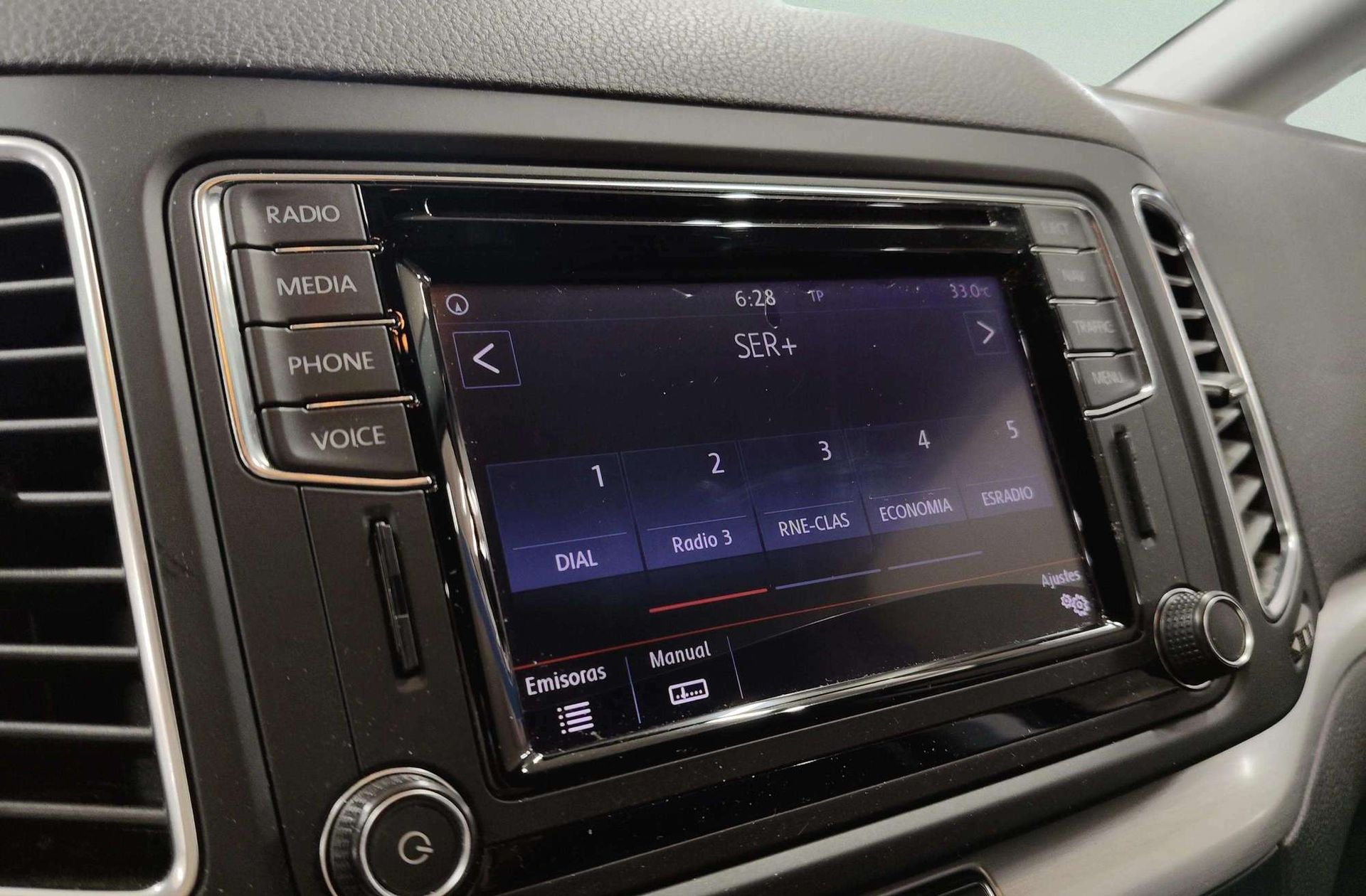 Volkswagen Sharan Advance 2.0 TDI BMT DSG 7 plazas - foto 34