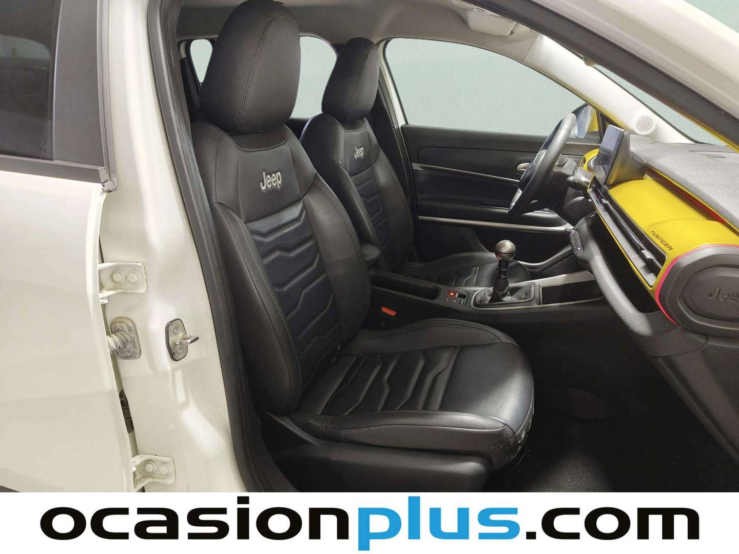 Foto Jeep Avenger Jeep Avenger 1.2 G Summit (100 CV)