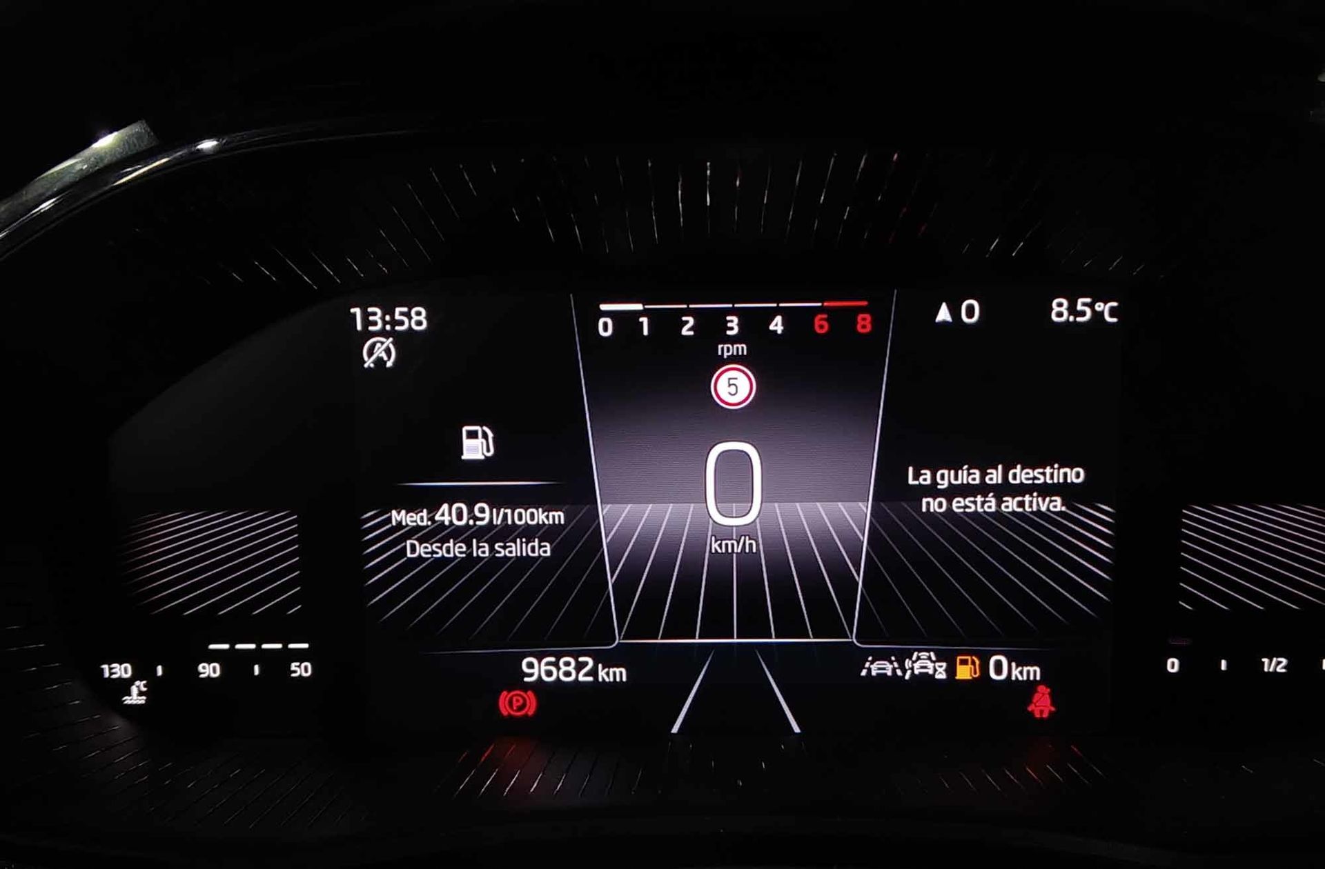 Škoda Fabia 1.0 TSI Selection - foto 10