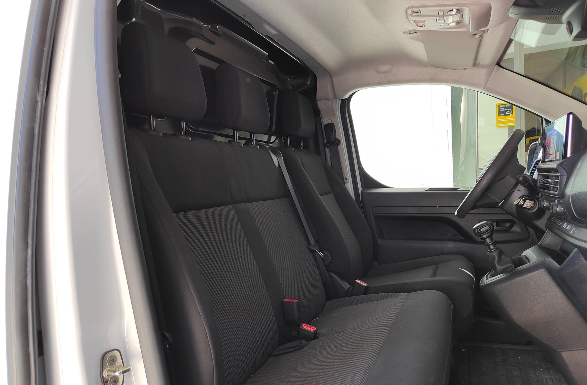 Opel Vivaro Furgon BlueHDi 120 - foto 15