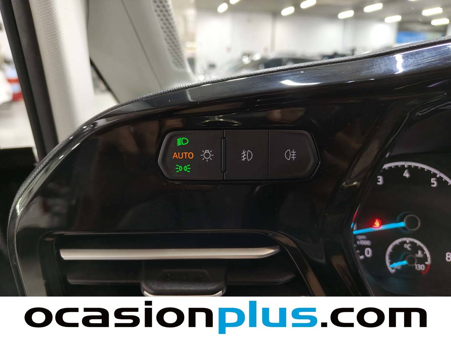 Foto Ford Grand Tourneo Connect Ford Grand Tourneo Connect 1.5 Ecoboost Titanium (114 CV)