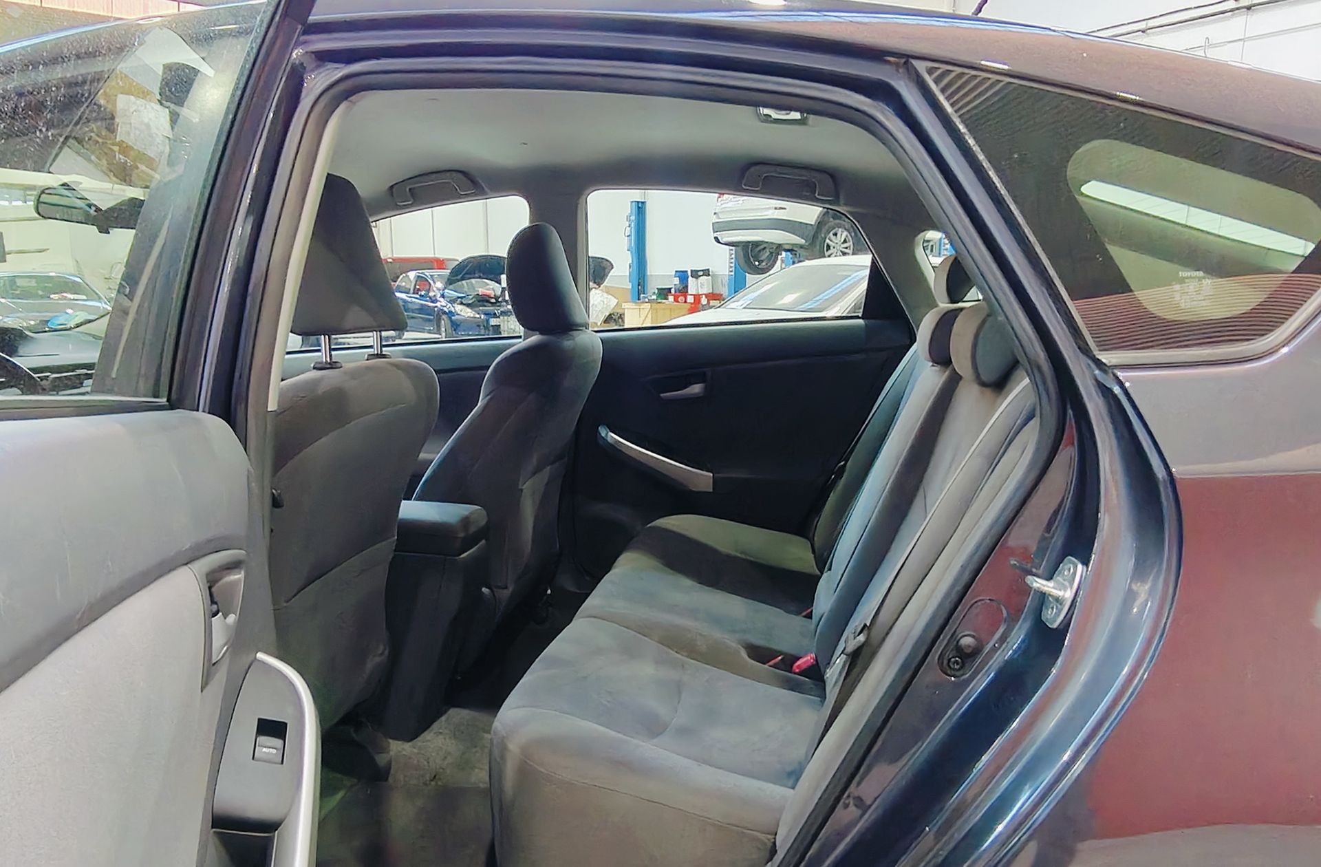 Toyota Prius 1.8 HSD Eco - foto 9