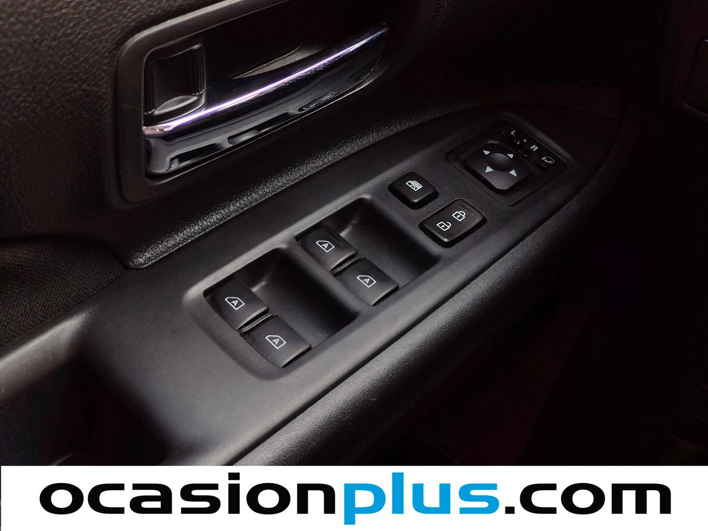 Mitsubishi Outlander Mitsubishi Outlander 200 MPI Motion 2WD CVT (150 CV) seminuevo