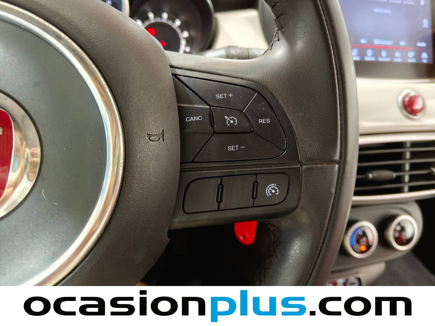 Equipamiento del Fiat 500X Fiat 500X 1.4 MultiAir Pop Star 4x2 DCT (140 CV)