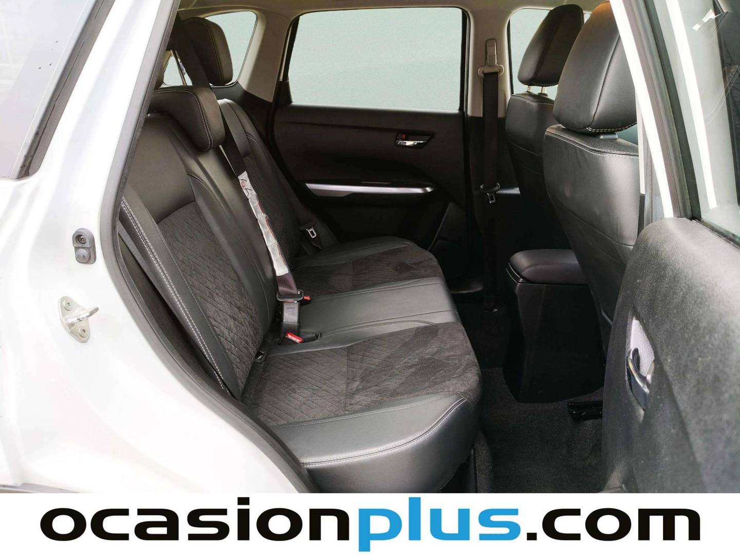 Foto Suzuki Vitara Suzuki Vitara 1.4 Turbo Mild Hybrid GLX 4WD (129 CV)