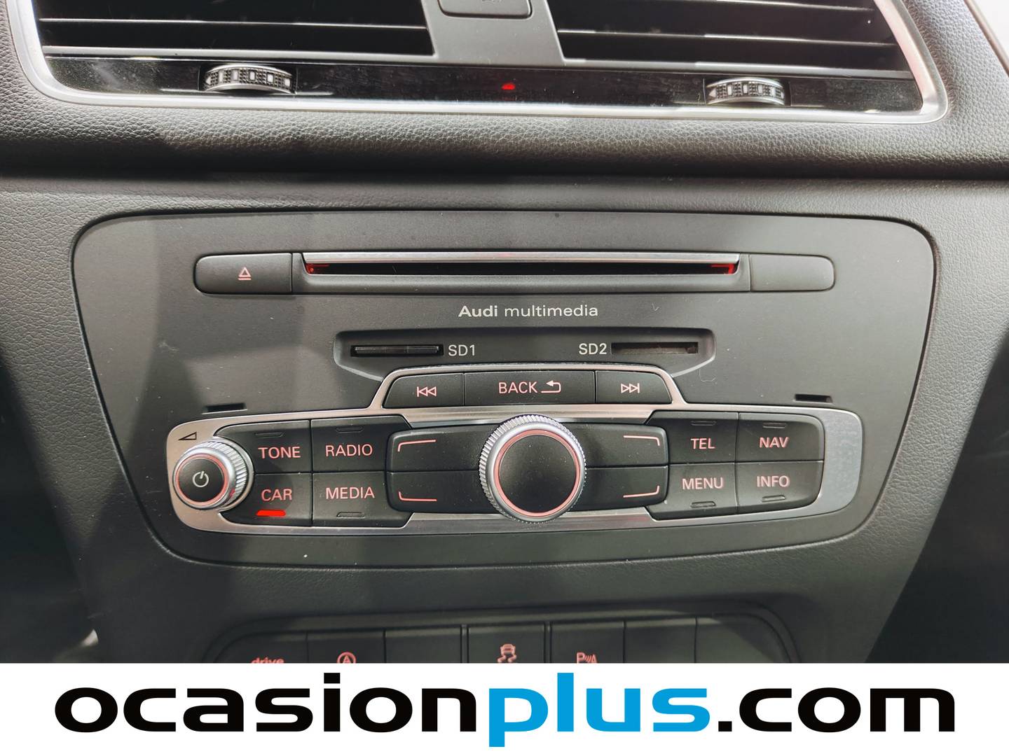 Foto Audi Q3 Audi Q3 sport edition 2.0 TDI (150 CV) S tronic