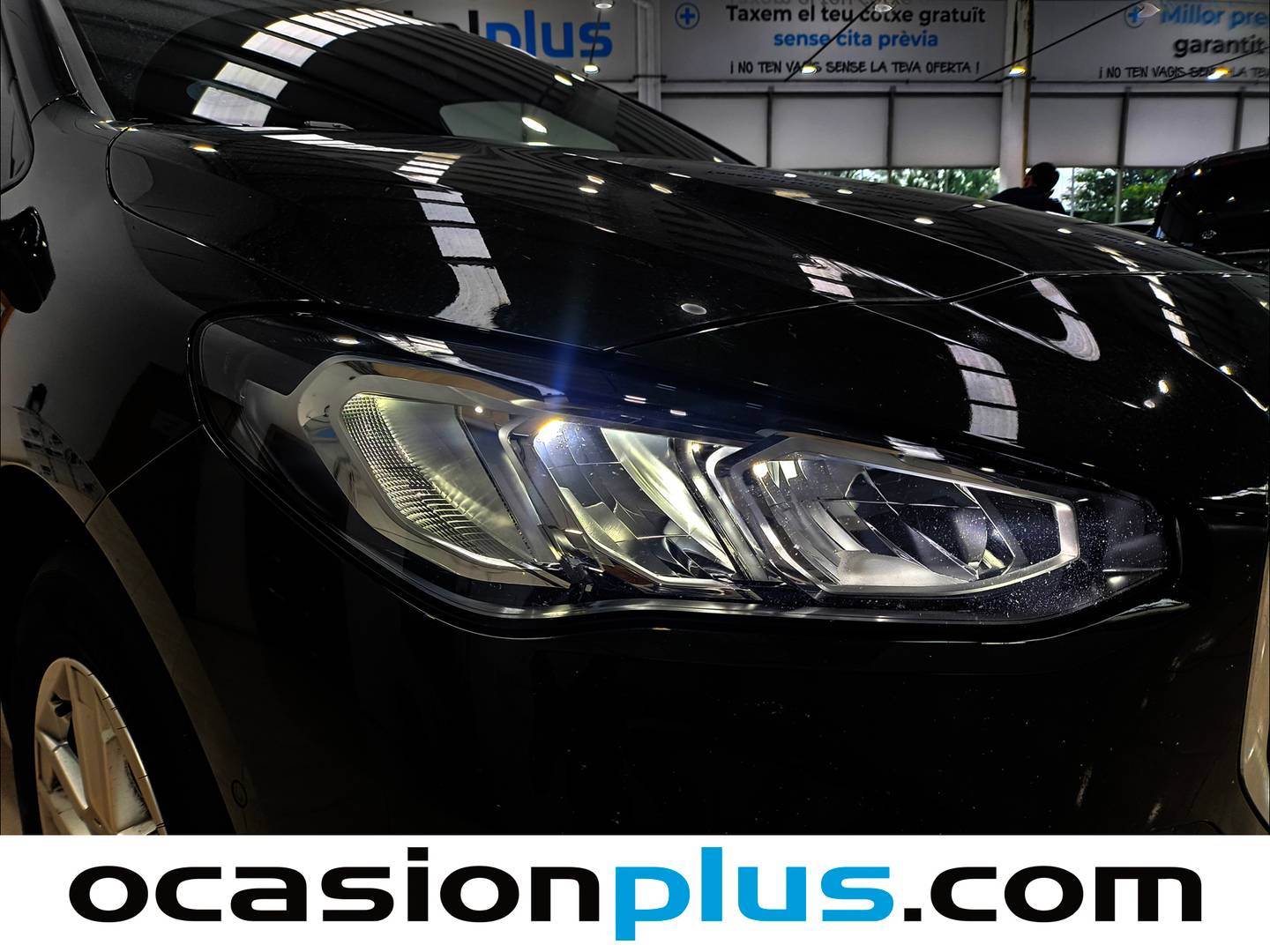 Foto BMW Serie 2 Active Tourer BMW Serie 2 218d Active Tourer  (150 CV)