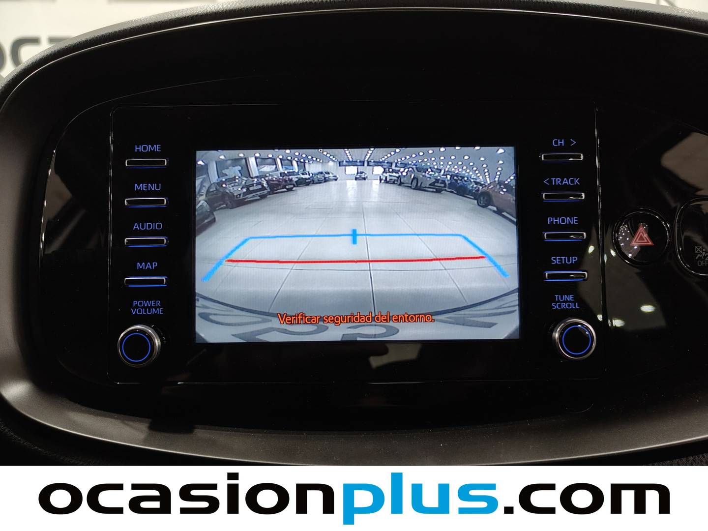 Foto Toyota Aygo X Cross Toyota Aygo X Cross 1.0 VVT-I Play (72 CV)