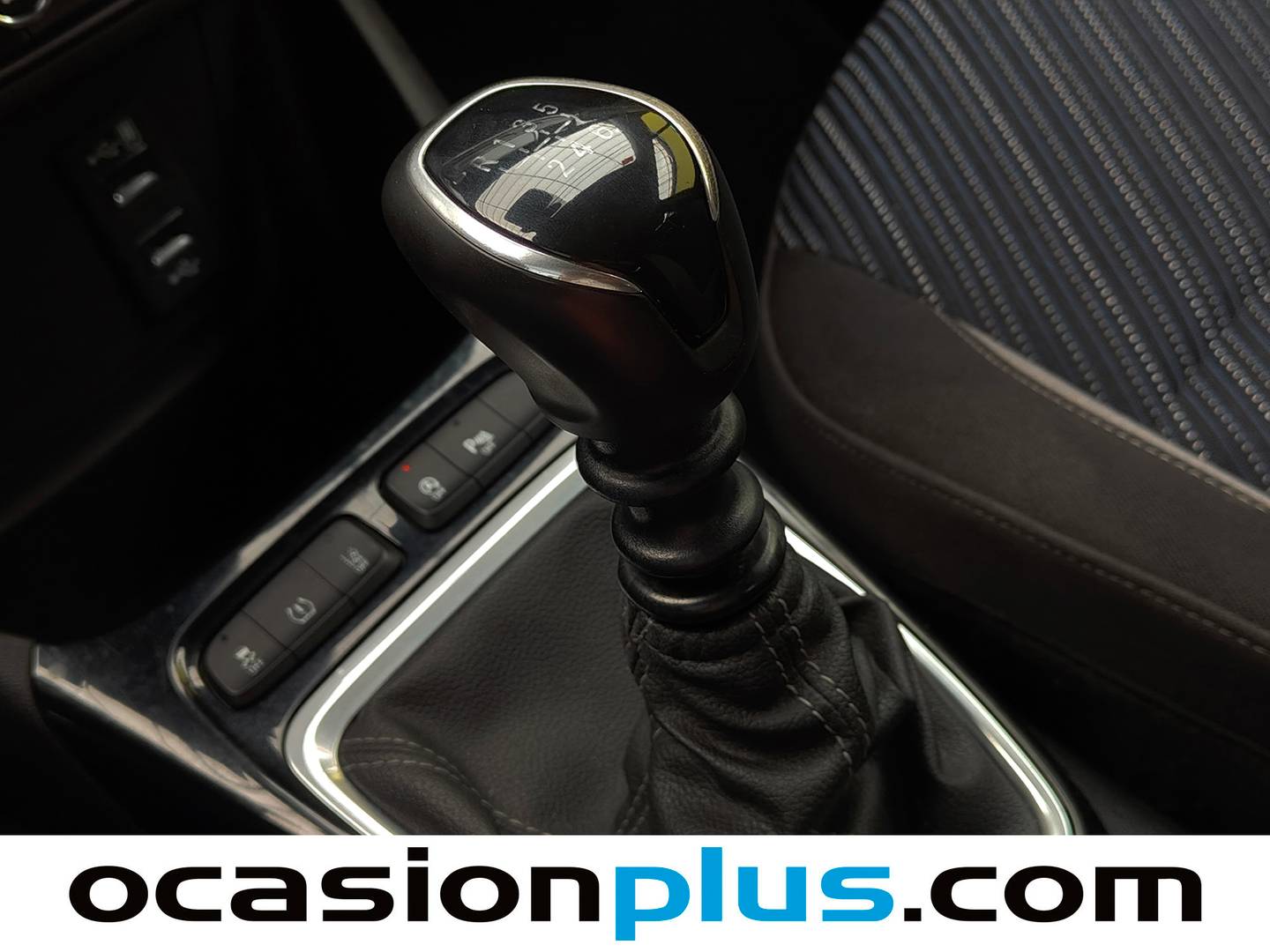 Opel Crossland X Opel Crossland X 1.2 S&S Design Line 120 Aniversario (110 CV) de segunda mano
