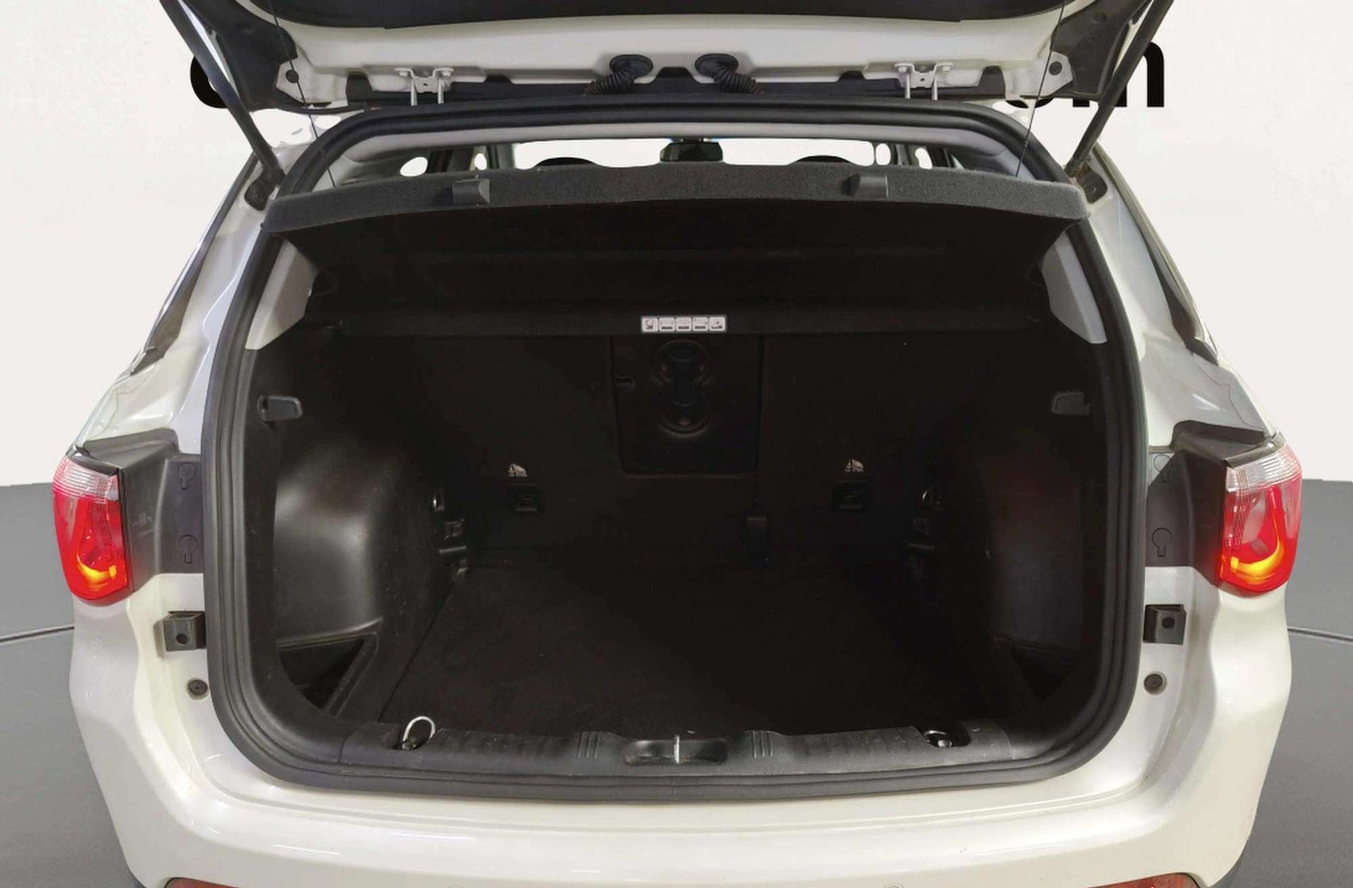 Jeep Compass 1.4 MultiAir Limited 4x2 - foto 13