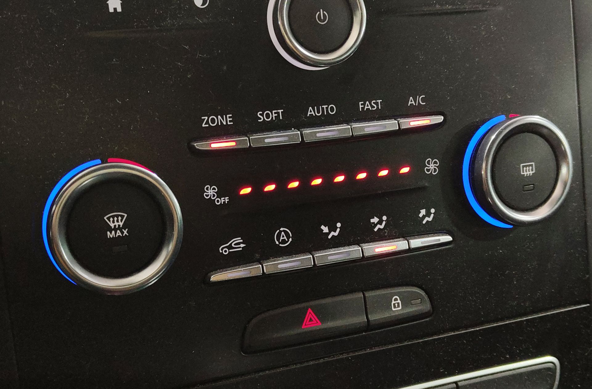 Renault Mégane Zen Blue dCi - foto 30