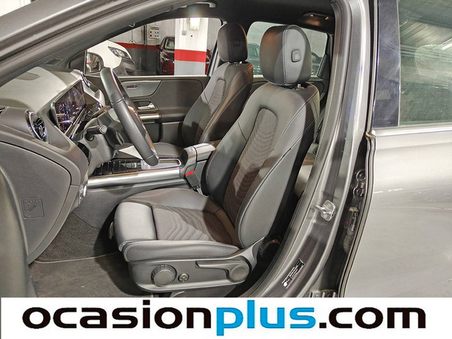 Foto Mercedes Clase B Mercedes-Benz Clase B 250 e (218 CV) Pack AMG