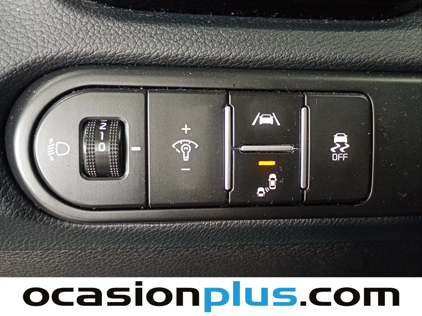 Foto KIA Ceed Kia Ceed 1.6 T-GDi GT DCT (204 CV)