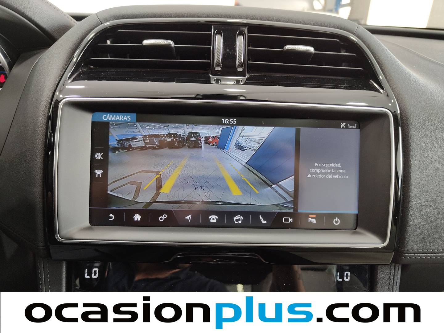 Extras del Jaguar F-Pace Jaguar F-PACE 2.0T i4 Prestige AWD Auto (250 CV)