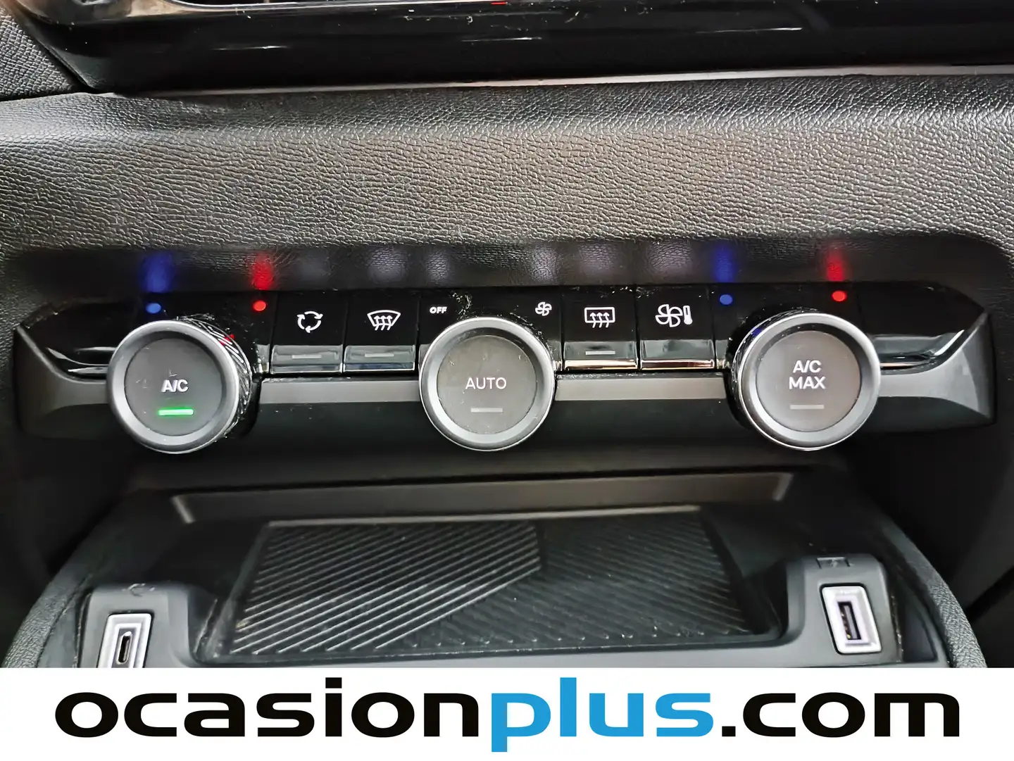 Foto Citroën C4 Citroen C4 PureTech 130 S&S 6v Feel Pack (130 CV)