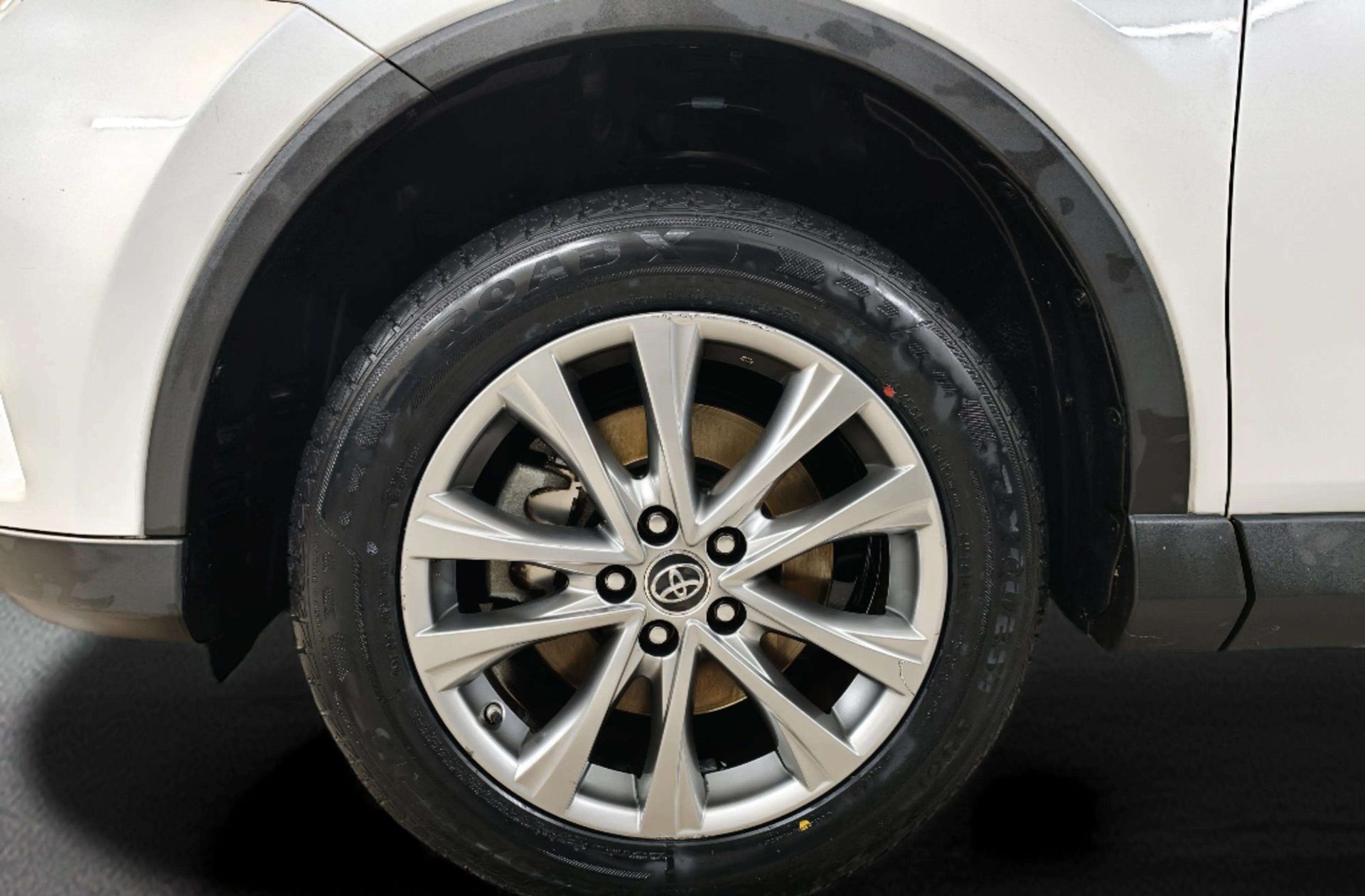 Toyota RAV4 2.5l hybrid Advance Pack Drive 2WD - foto 38