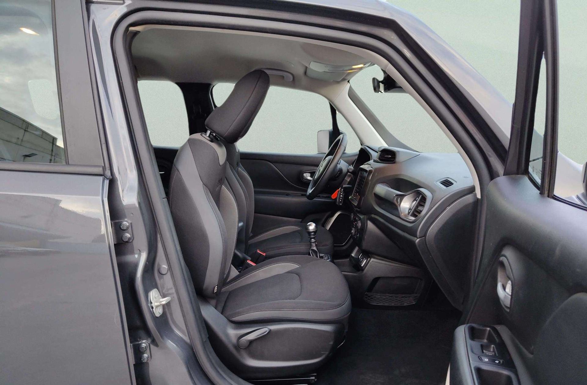 Jeep Renegade 1.0G Limited 4x2 - foto 20