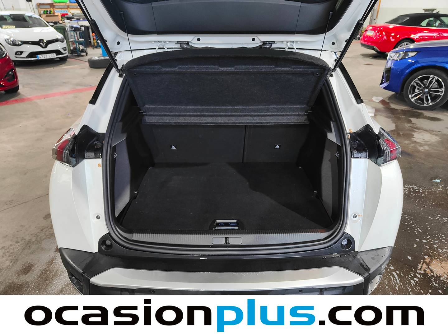 Peugeot 2008 Peugeot 2008 PureTech 130 S&S GT Pack EAT8 (130 CV) km 0