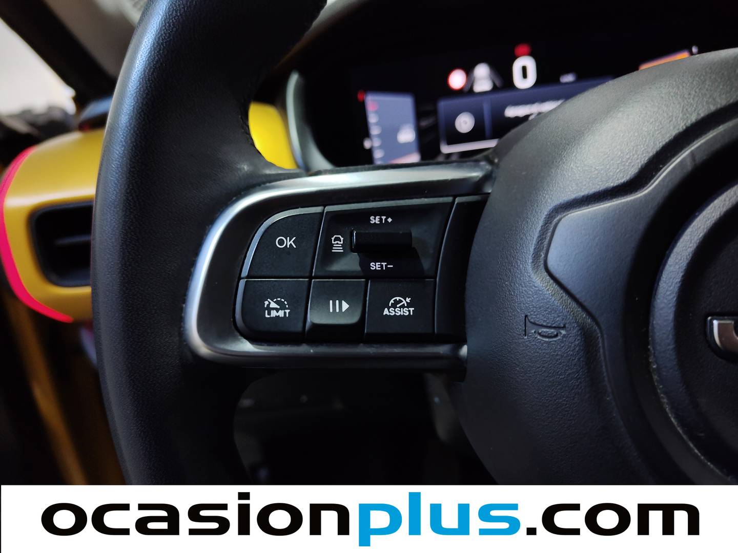 Foto Jeep Avenger Jeep Avenger 1.2 G Summit (100 CV)