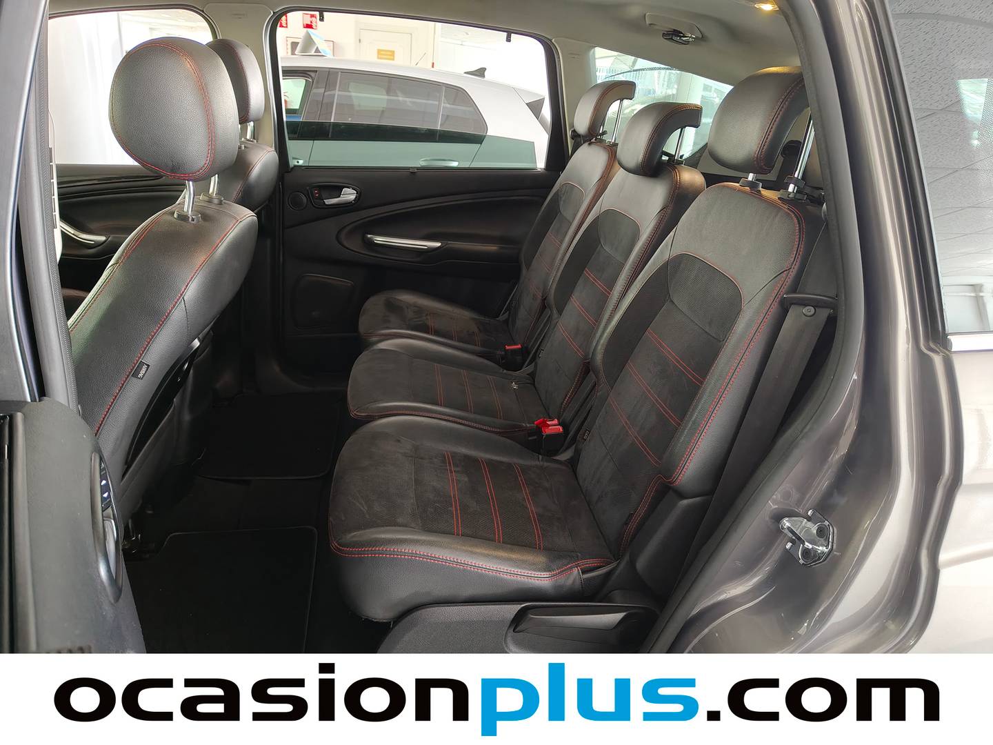 Fotos maletero Ford S-MAX Ford S-MAX 2.0 TDCI Titanium S Powershift 120 kW (163 CV) 7 Plazas