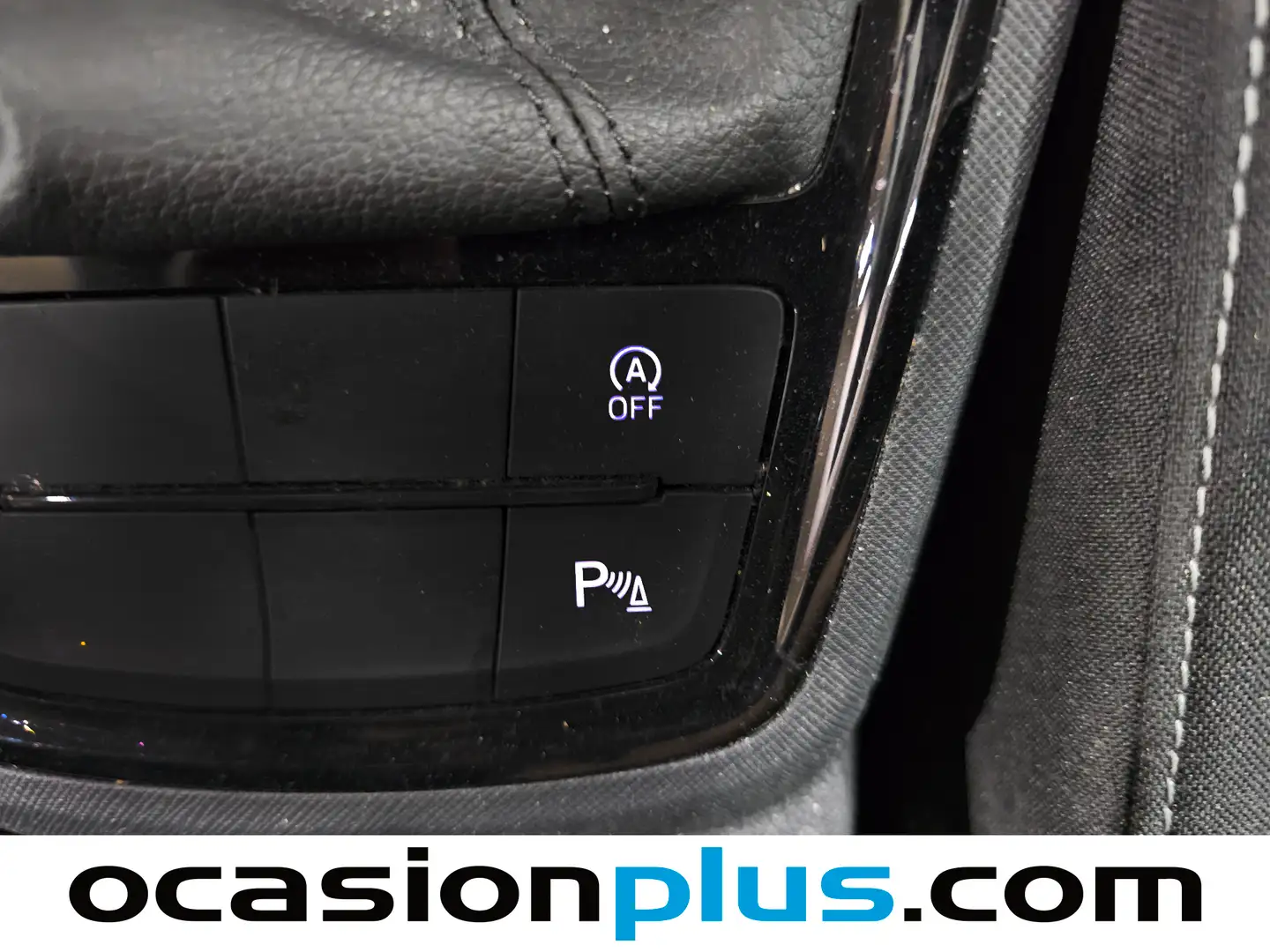 Foto Skoda Kamiq Skoda Kamiq 1.0 TSI Emotion DSG (110 CV)