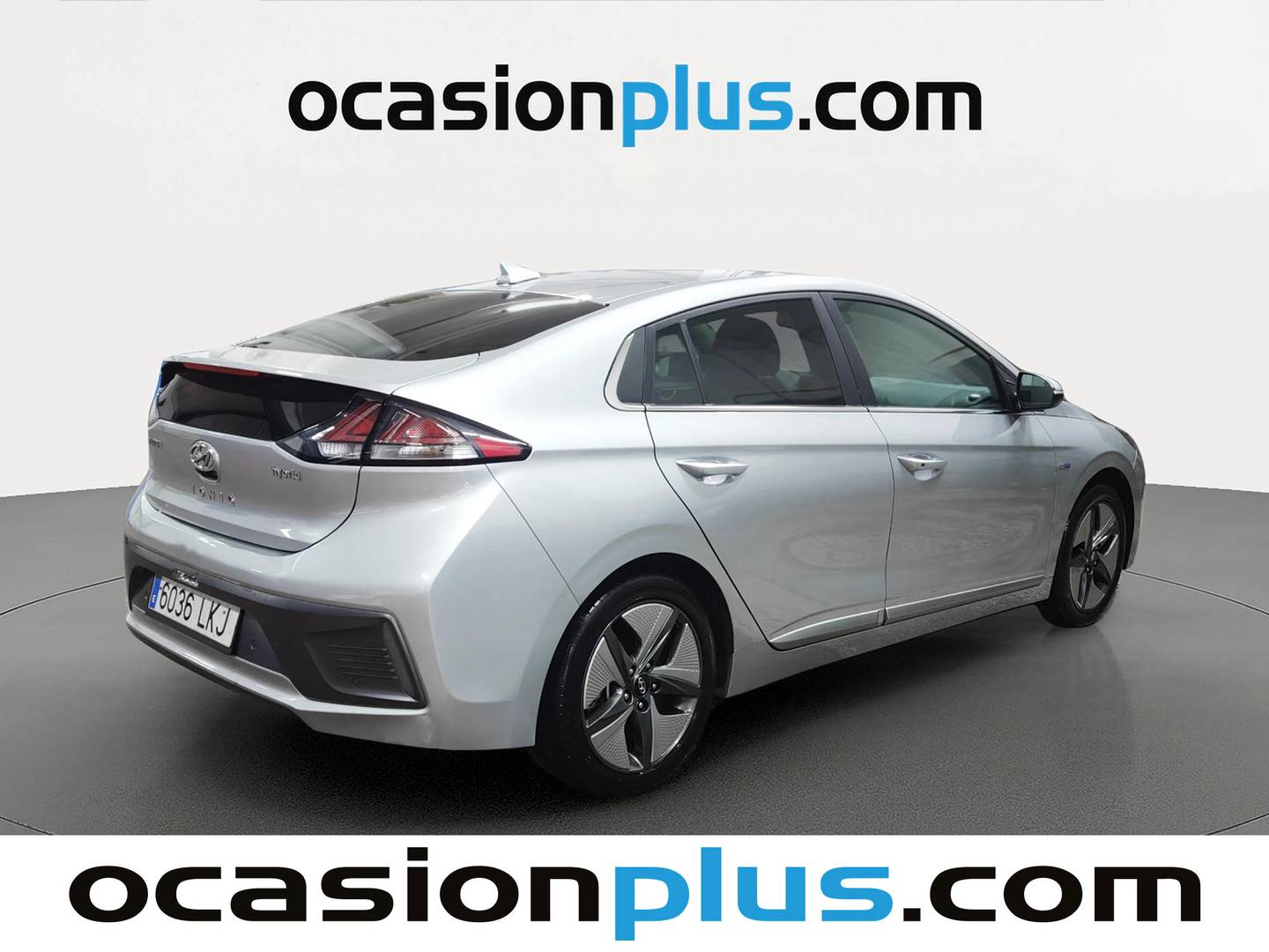 Foto trasera Hyundai IONIQ Hyundai Ioniq 1.6 GDI HEV Tecno DCT (141 CV) derecha