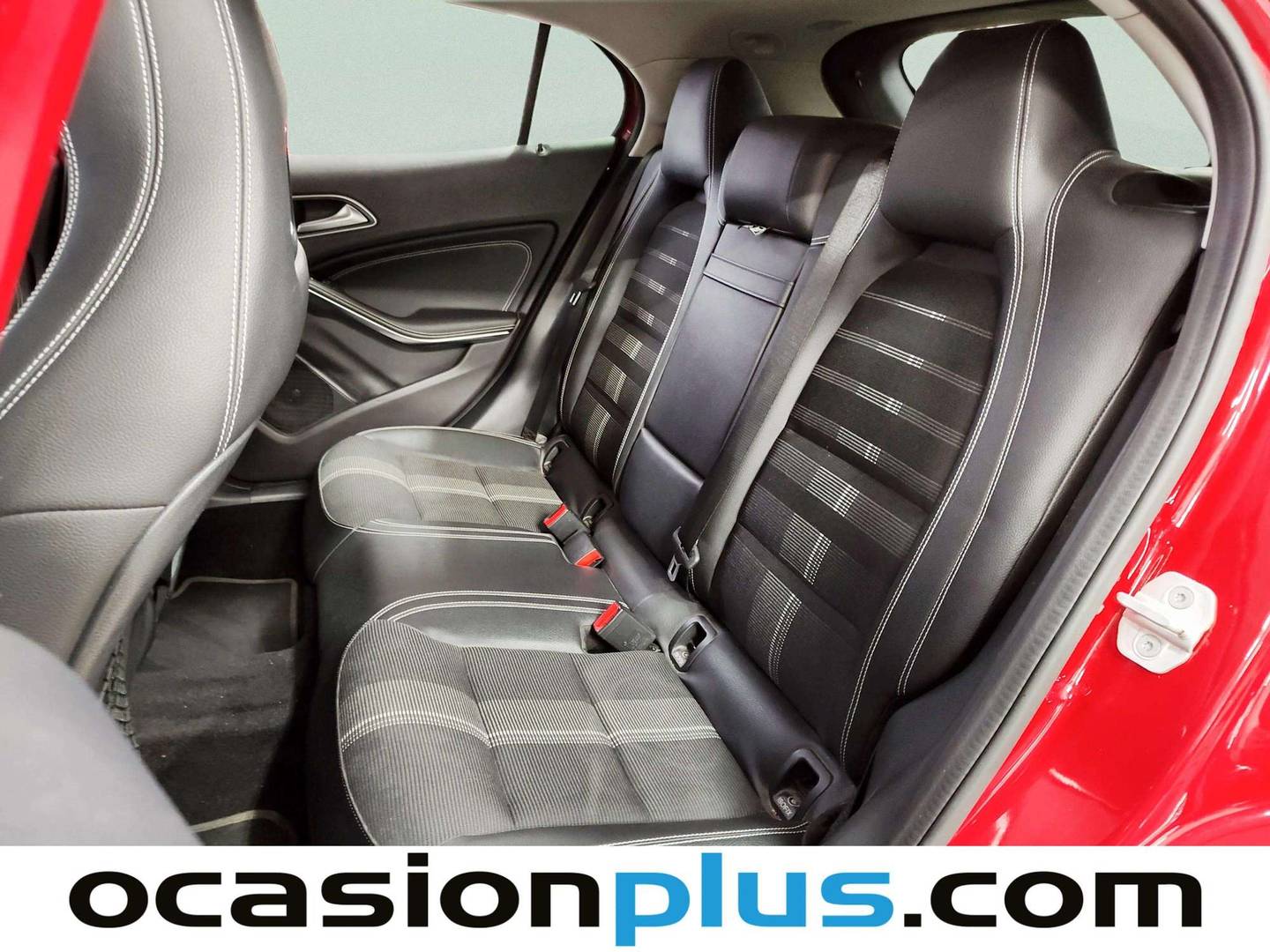 Foto Mercedes GLA Mercedes-Benz GLA GLA 200 d Urban (136 CV)