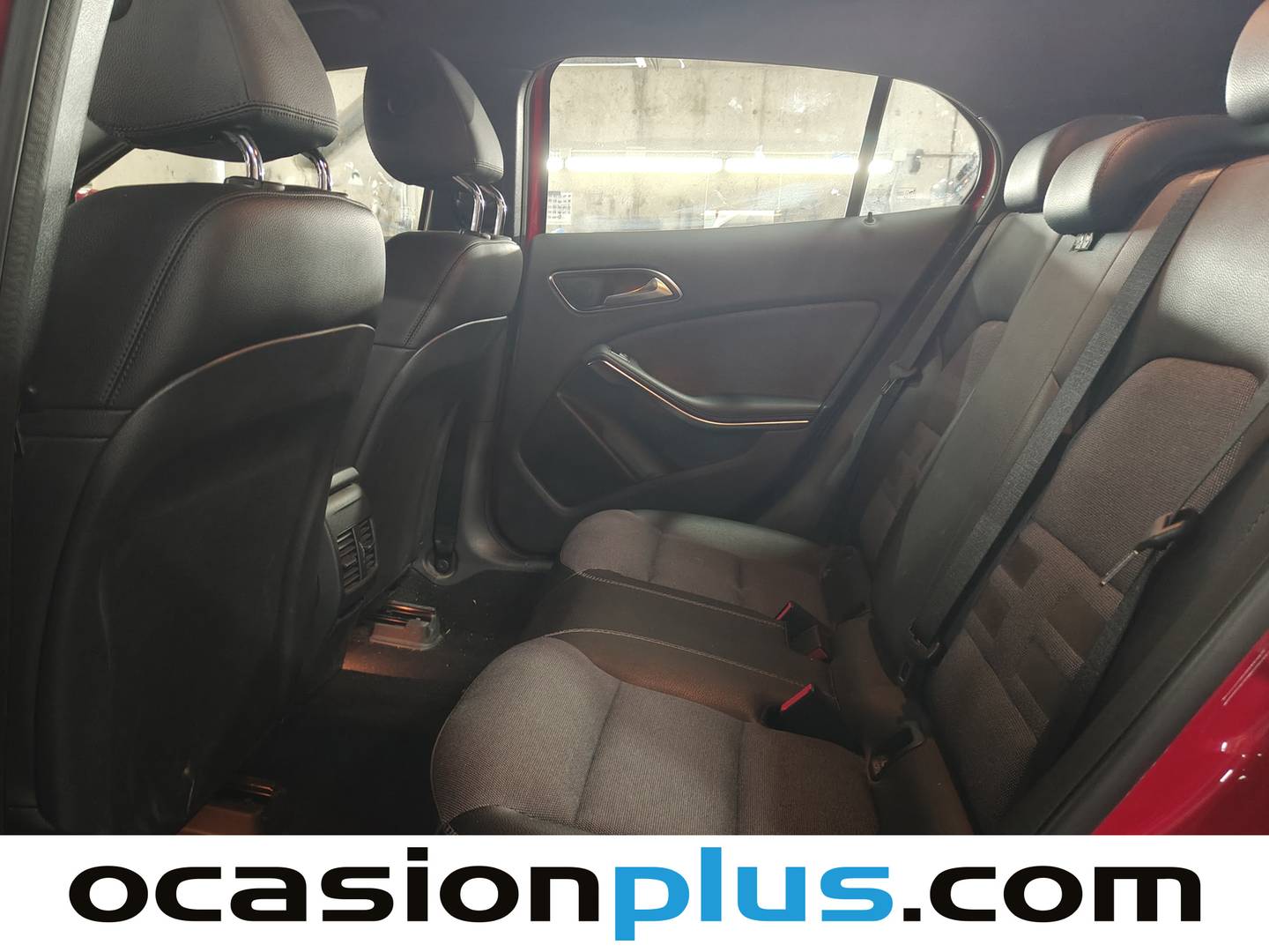 Foto asientos traseros Mercedes GLA Mercedes GLA 220 d Style (177 CV)