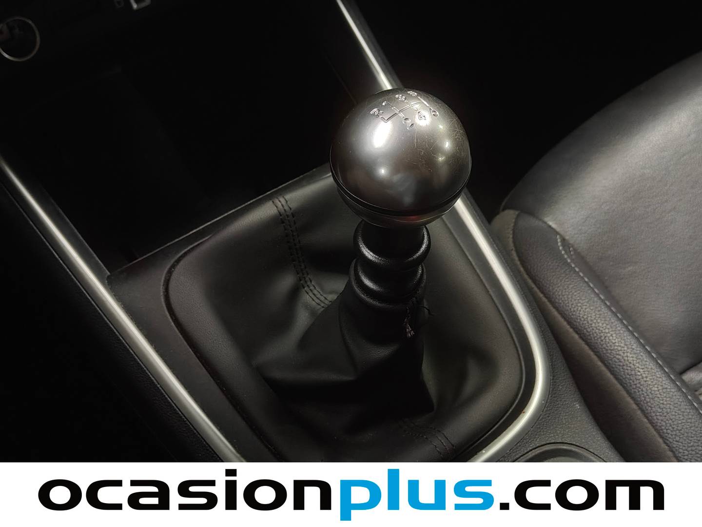 Foto Jeep Avenger Jeep Avenger 1.2 G Summit (100 CV)