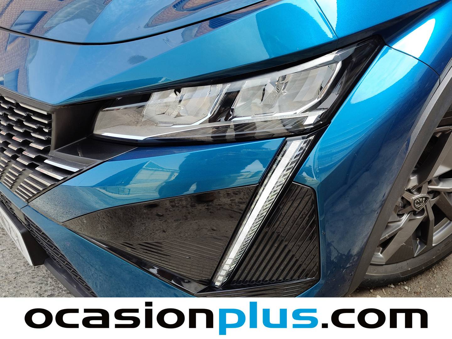 Peugeot 408 Peugeot 408 Allure Hybrid 145 eDCS6 107 kW (145 CV) seminuevo