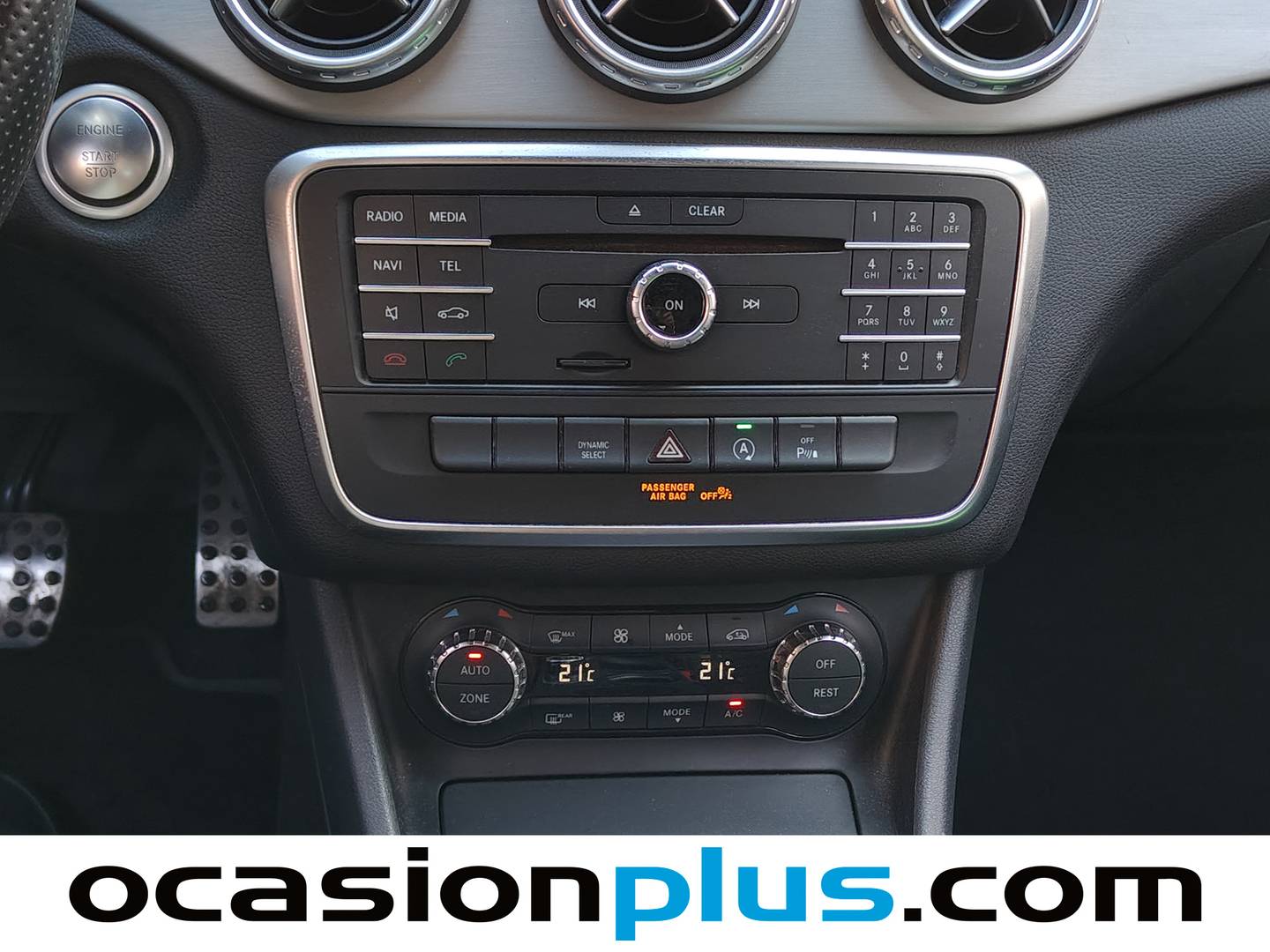 Foto Mercedes GLA Mercedes-Benz GLA 200 d AMG Line (136 CV)