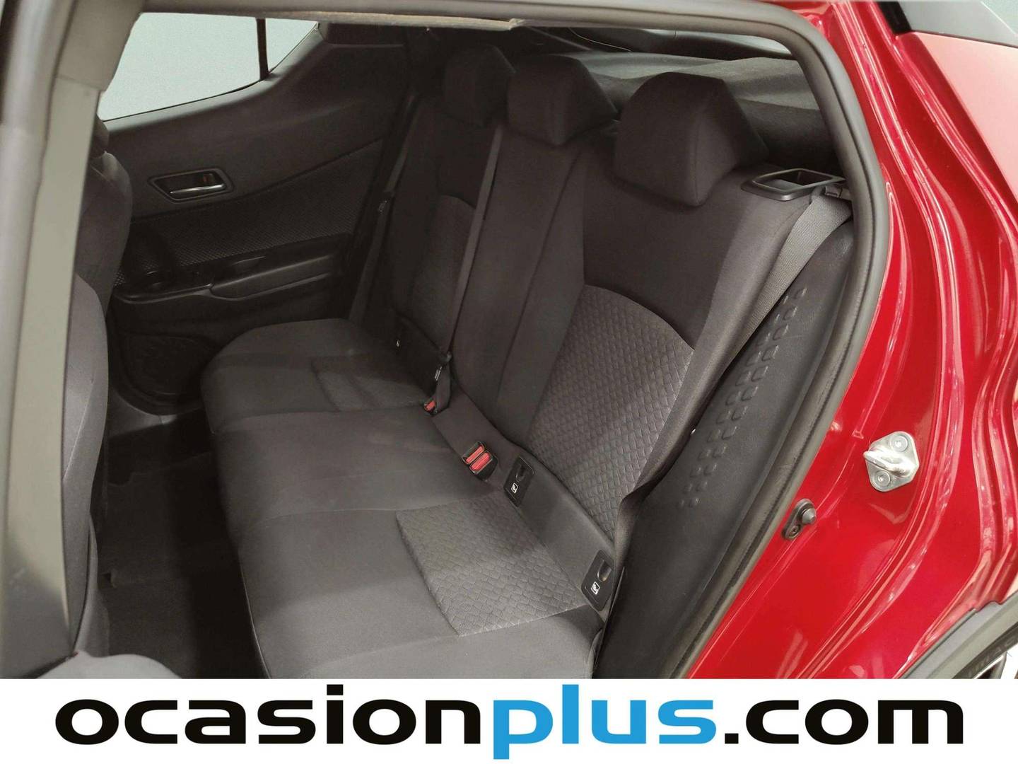Foto asientos traseros Toyota C-HR Toyota C-HR 1.8 125H Advance (122 CV)
