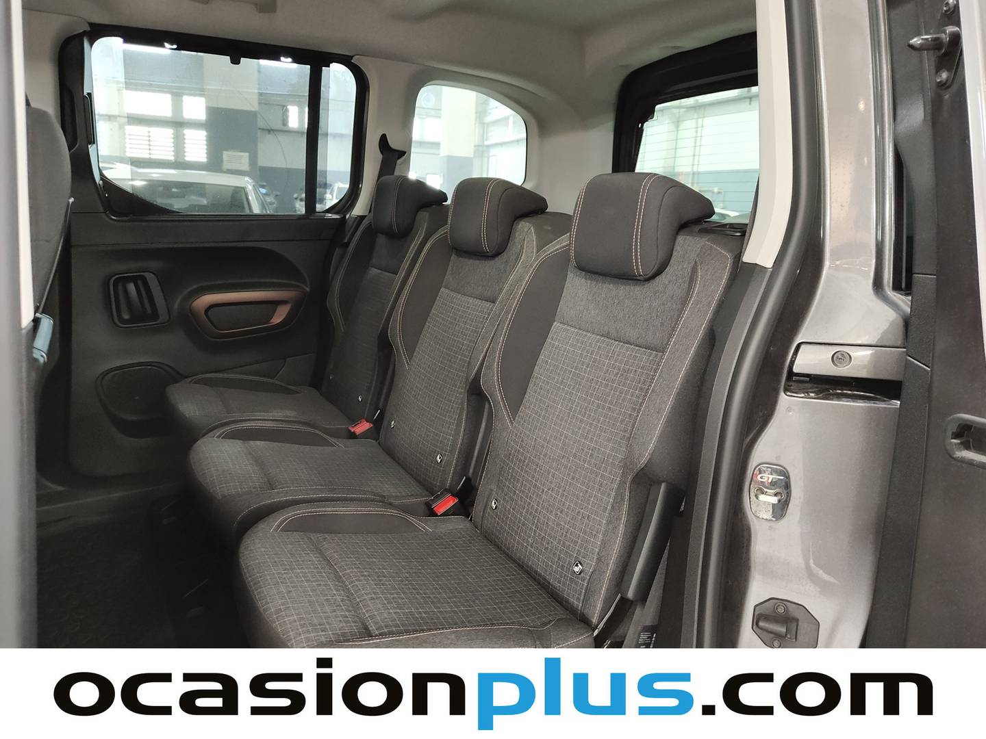 Foto asientos traseros Peugeot Rifter Peugeot Rifter BlueHDi 100 GT Line Standard (100 CV)