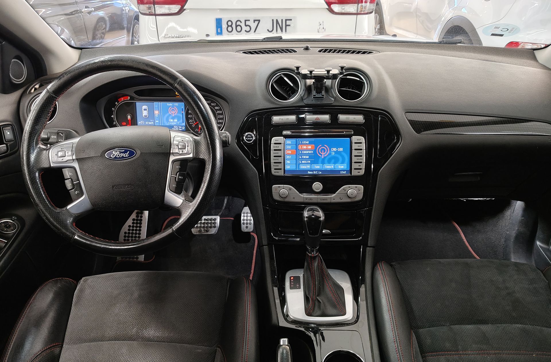 Ford Mondeo 2.0 EcoBoost 203 Titanium S Powershift - foto 8
