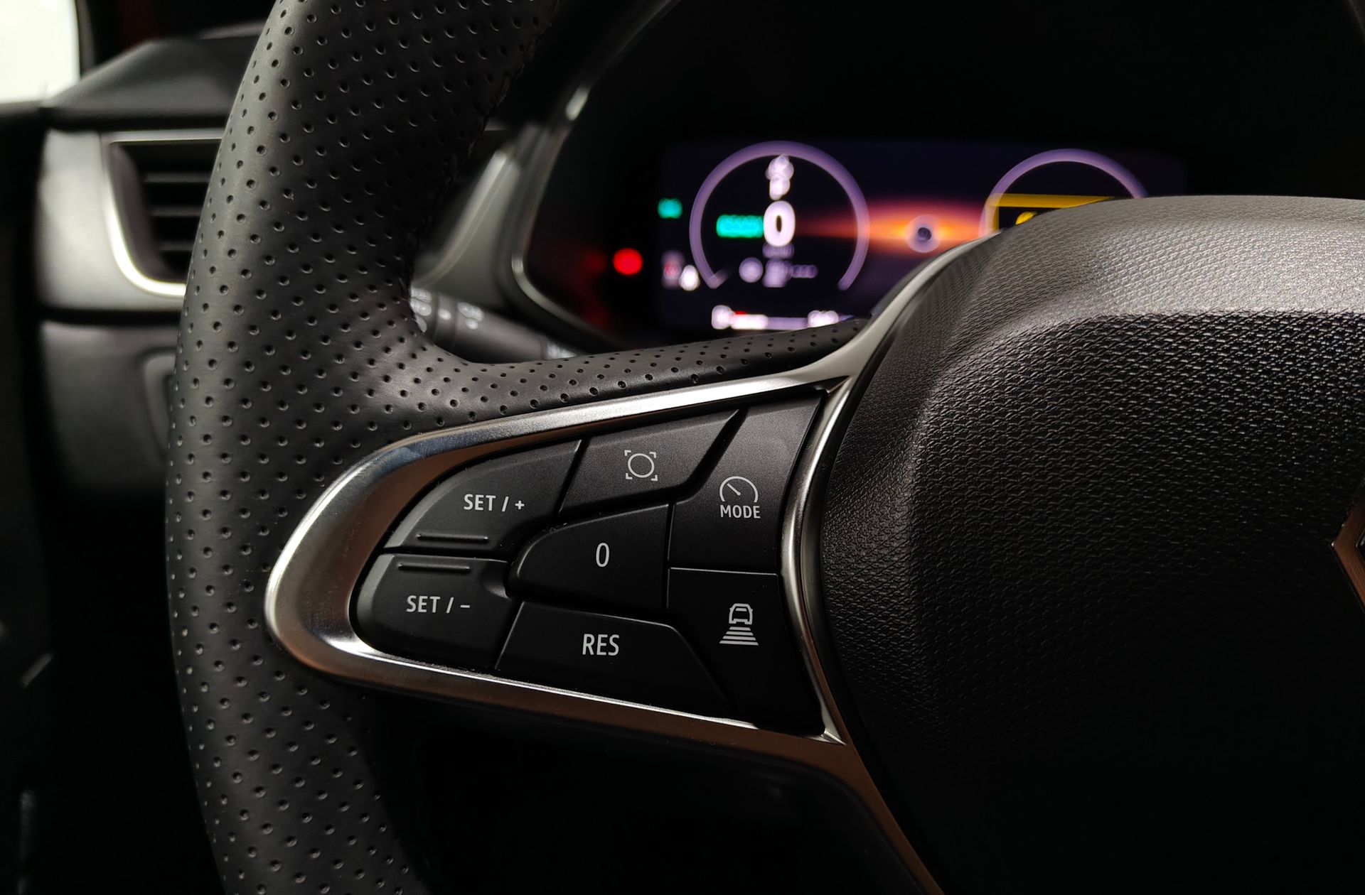 Renault Captur Techno E-Tech full hybrid - foto 29