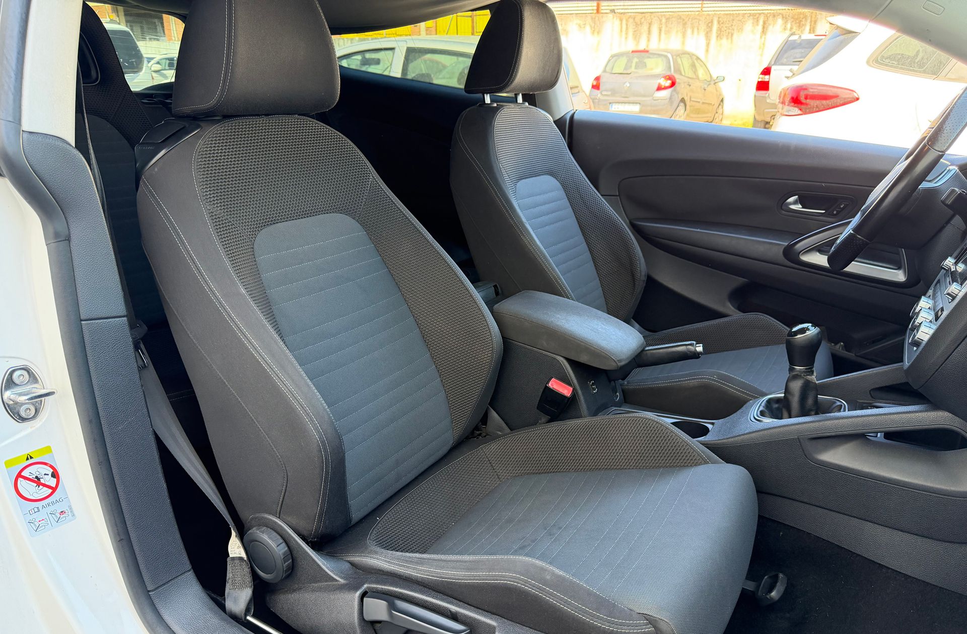 Volkswagen Scirocco 1.4 TSI - foto 14