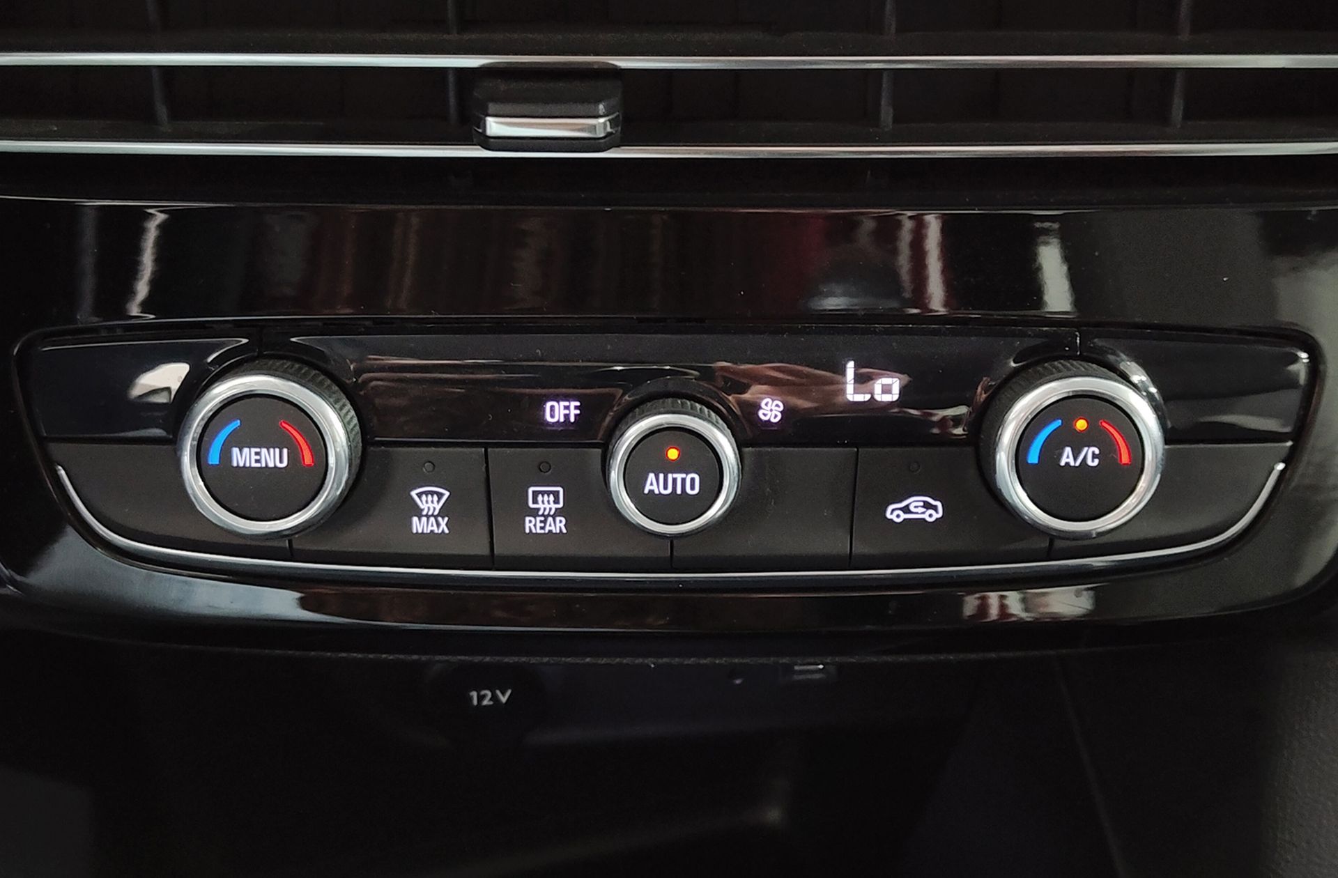 Opel Mokka 1.2 T Business Elegance - foto 31