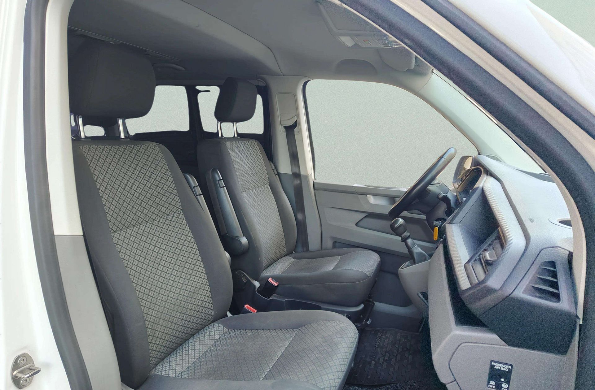 Volkswagen Caravelle Origin Batalla Corta 2.0 TDI BMT 9 plazas - foto 17