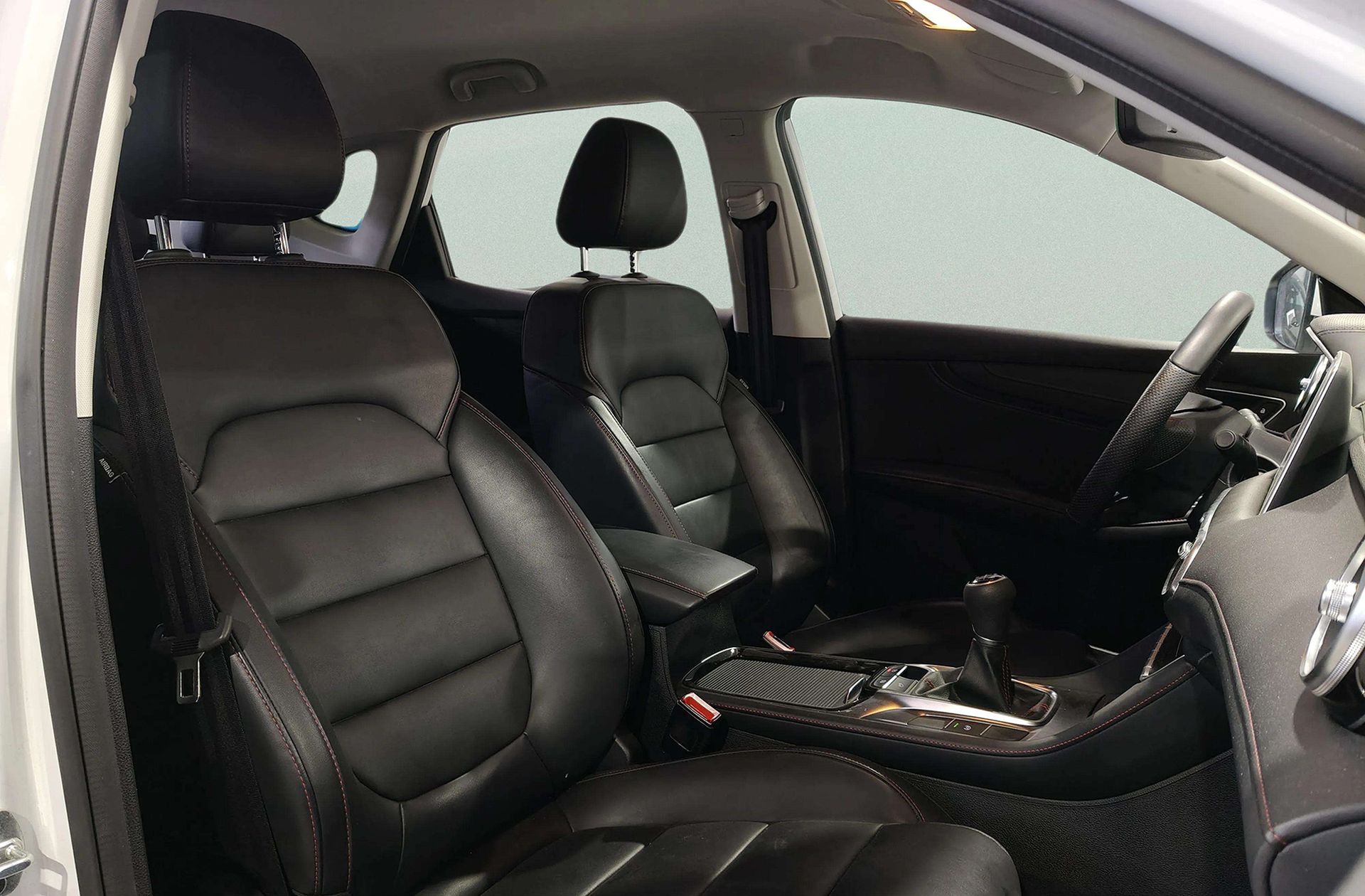 MG HS 1.5 Turbo GDI Comfort - foto 22