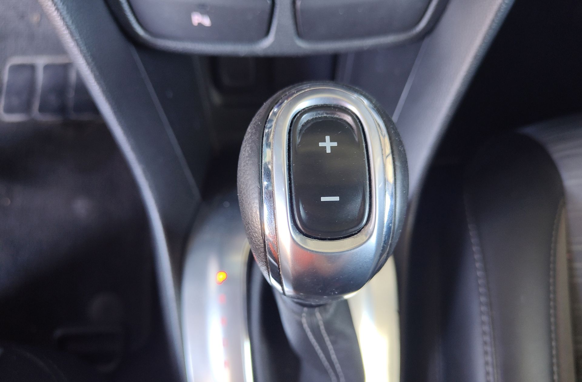Opel Mokka 1.7 CDTi Excellence 4x2 - foto 5