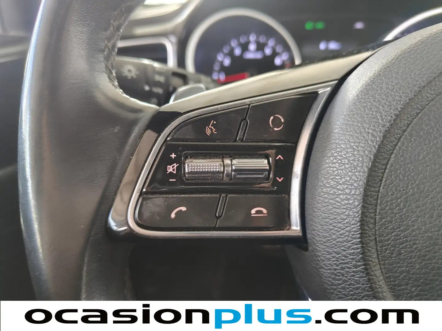 Foto KIA Ceed Kia Ceed 1.4 T-GDi Tech DCT (140 CV)