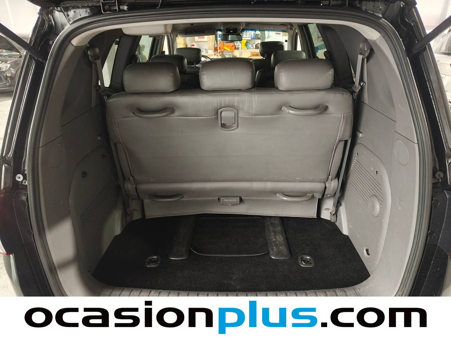 Fotos maletero SsangYong Rodius SsangYong Rodius 2.0 e-Xdi Limited 4x4 Auto (155 CV) 7 Plazas
