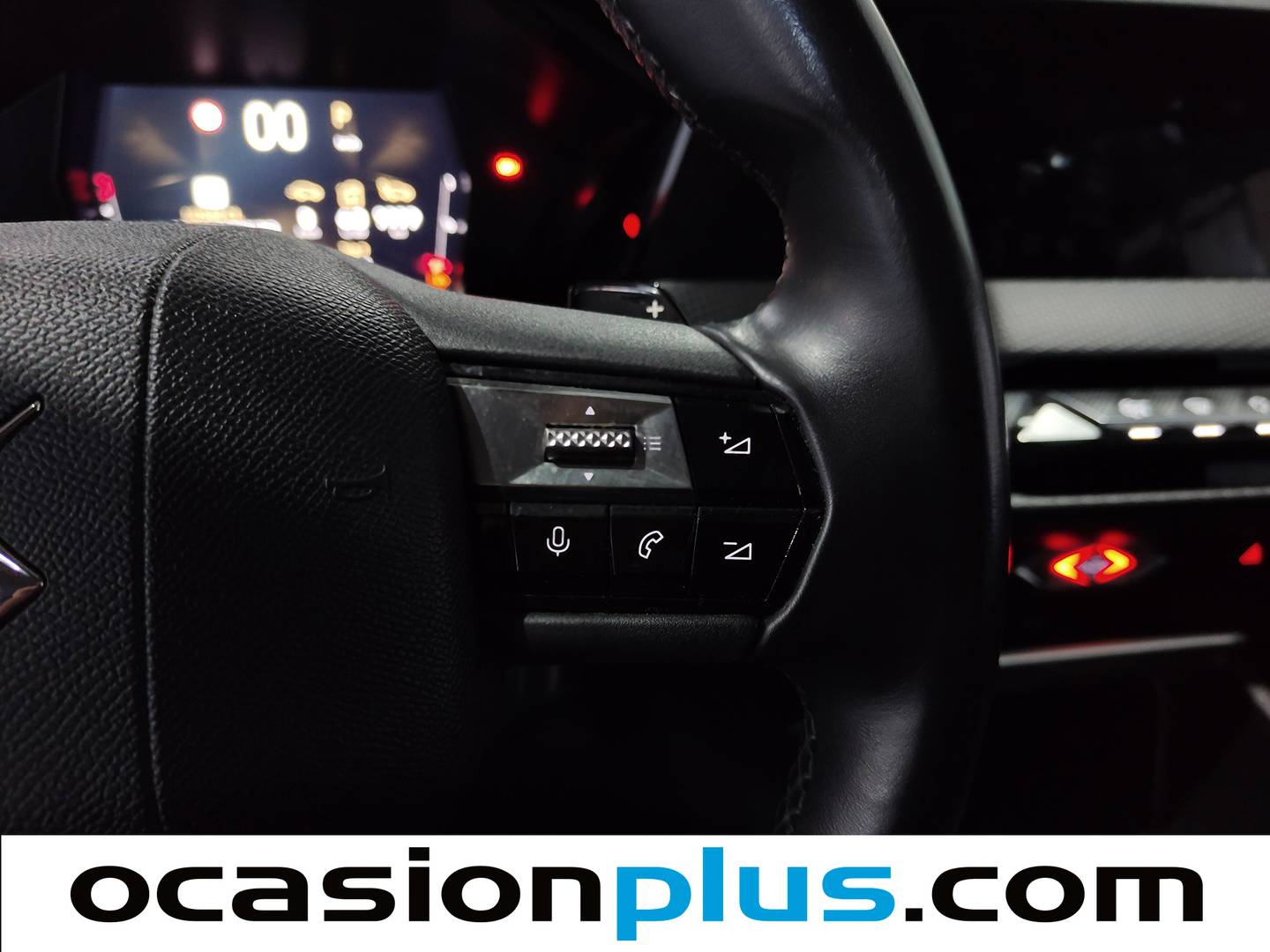 Foto DS DS 4 DS DS4 BlueHDi 130 Trocadero Auto (130 CV)