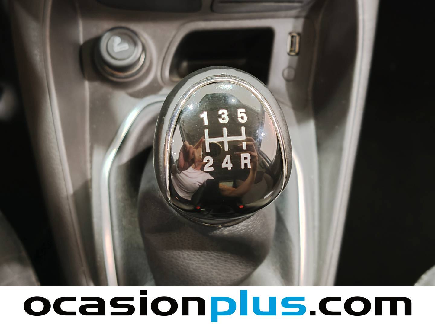 Ford Tourneo Courier Ford Tourneo Courier 1.0 EcoBoost Titanium (100 CV) de segunda mano
