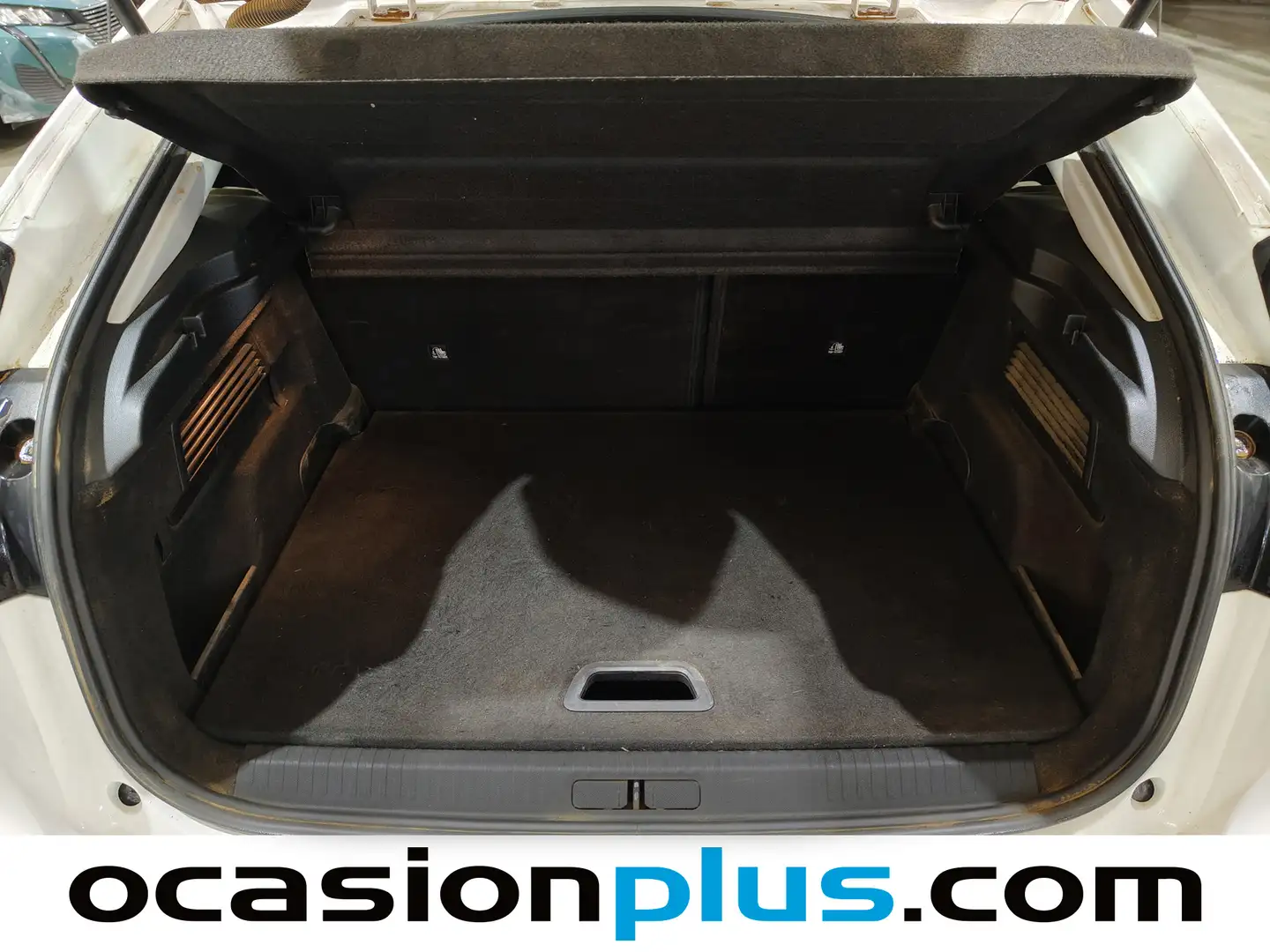 Foto Citroën C4 Citroen C4 PureTech 130 S&S 6v Feel Pack (130 CV)