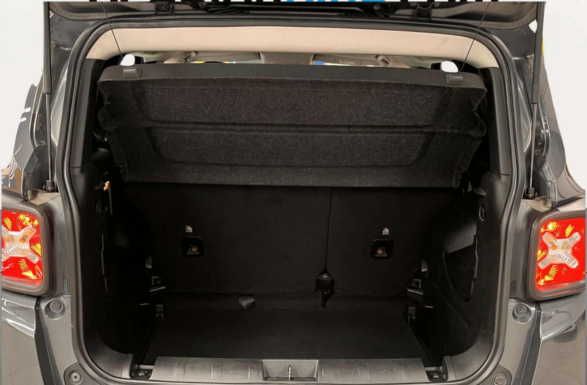 Jeep Renegade 1.0G Limited 4x2 - foto 18