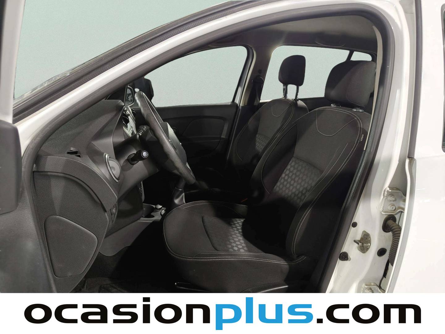Foto asientos delanteros Dacia Sandero Dacia Sandero Laureate dCi (75 CV)