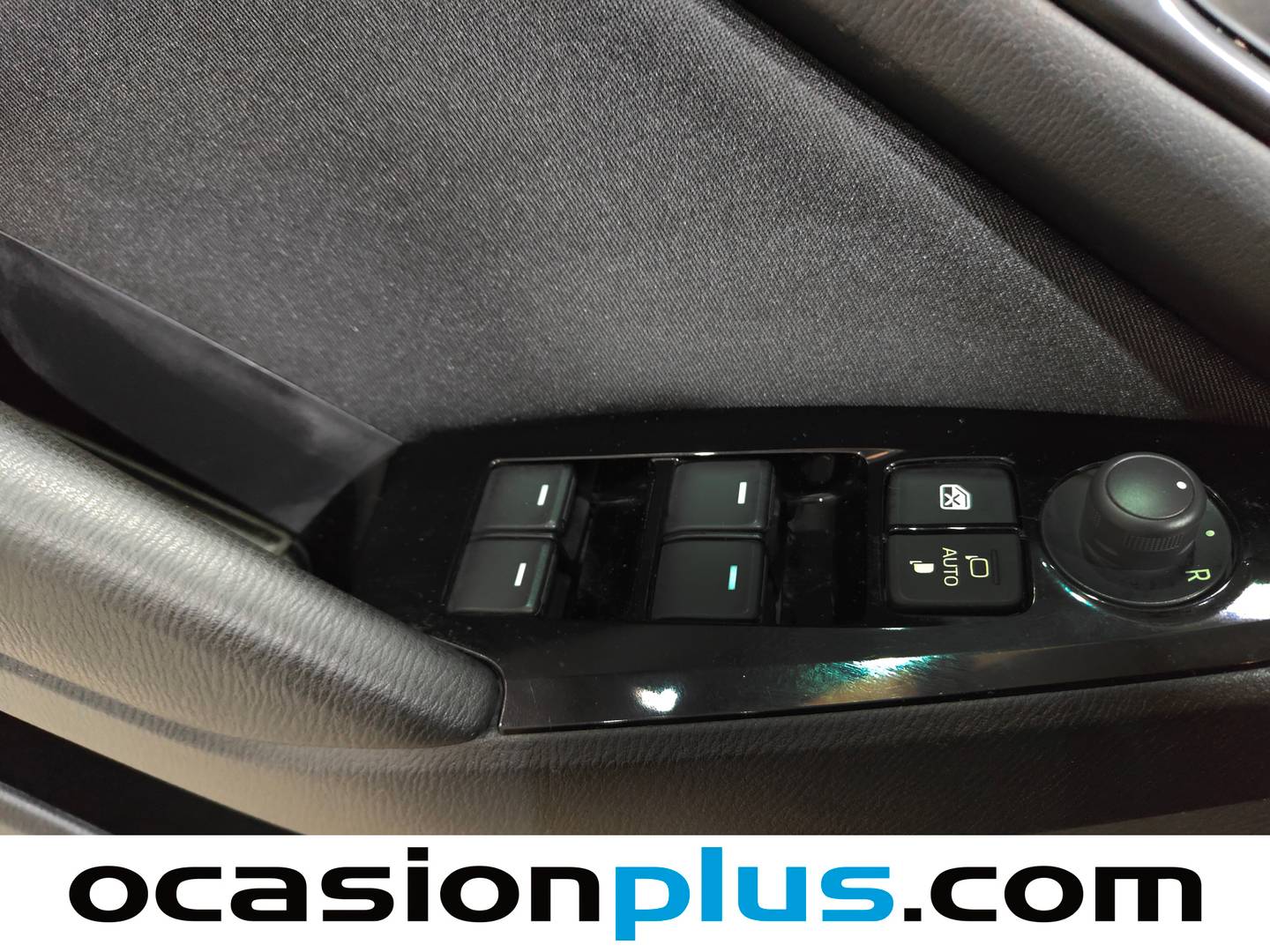 Mazda Mazda3 Mazda Mazda 3 2.0 SKYACTIV-G Zenith AT (120 CV) 120cv