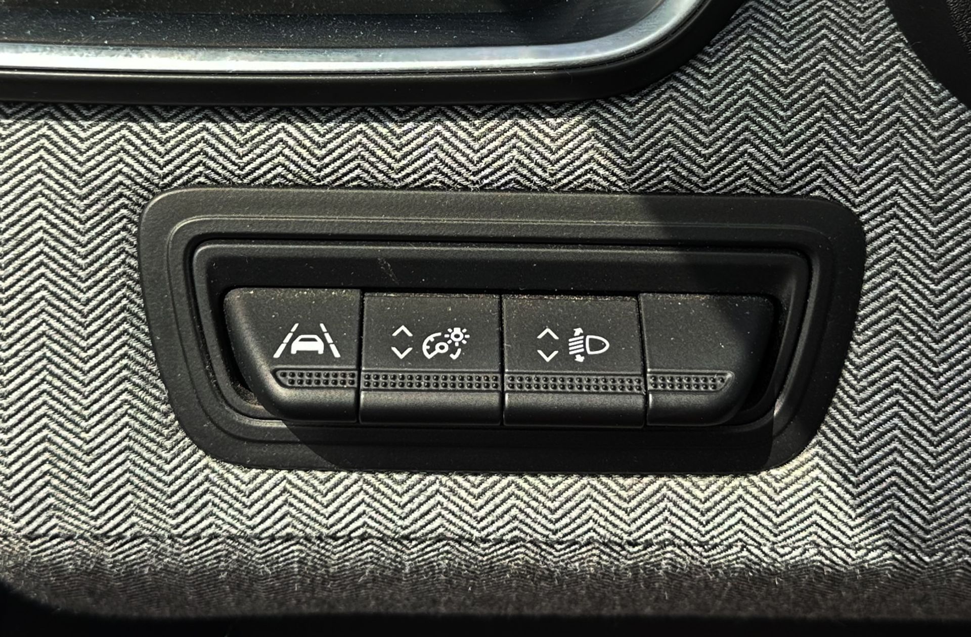 Renault Clio Techno TCe - foto 28